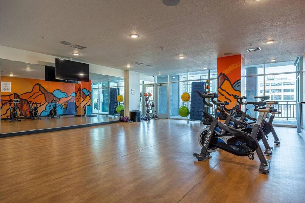 Modern 1B Downtown Slc With Wfh Setup, Gym, Fast Wi-Fi, Pool Daire Salt Lake City Dış mekan fotoğraf
